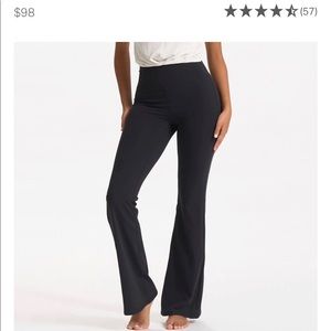 NWT Vuori “Studio Flare” leggings
